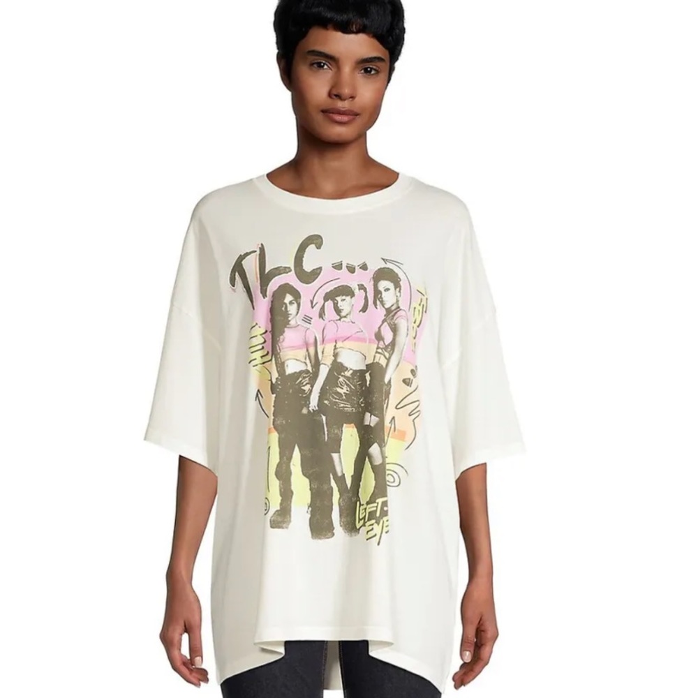 Daydreamer TLC Singles Oversized Graphic T-Shirt (One Size)